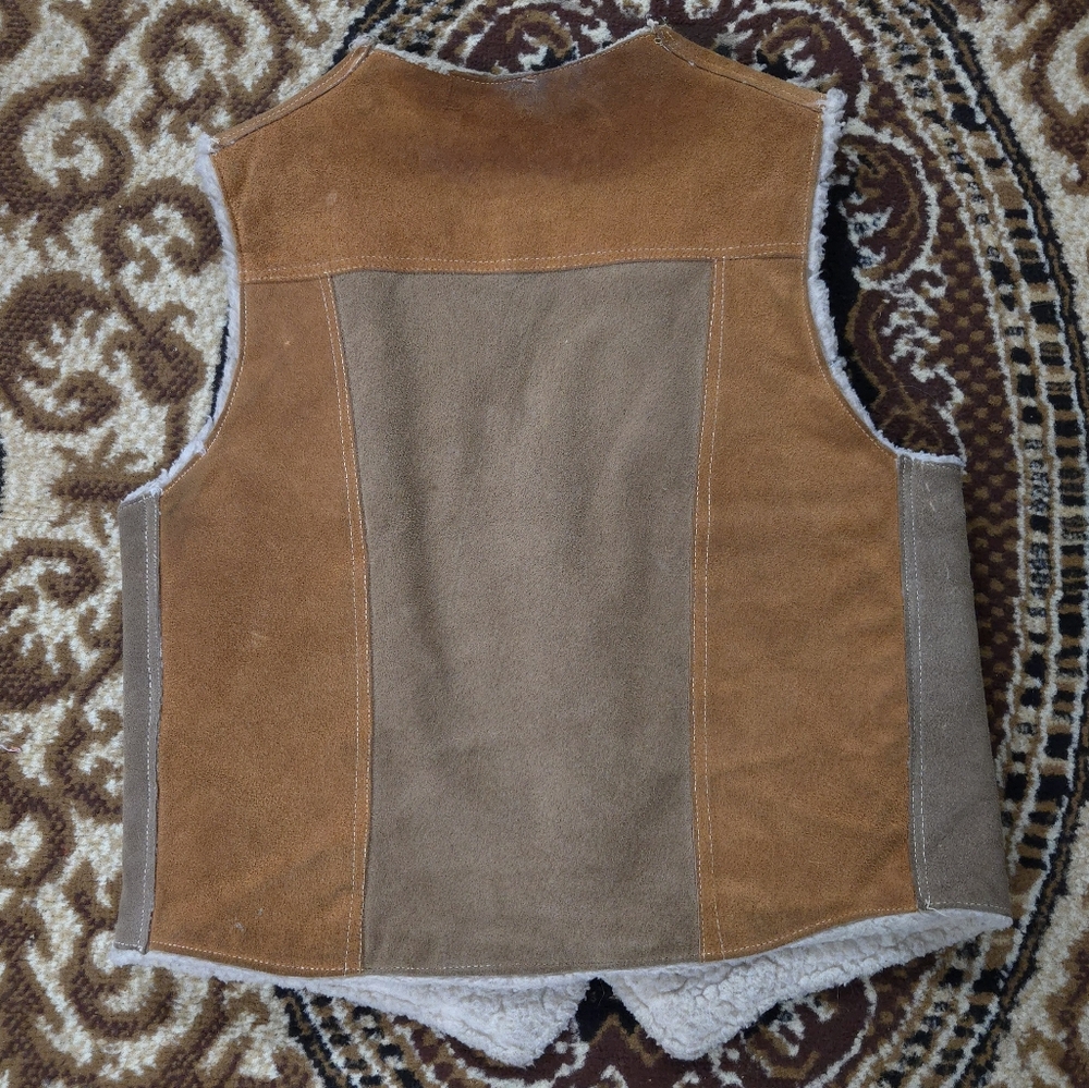 Vintage Western Leather Suede Vest 70s Faux Shearling 1970s Patchwork Distressed - Picture 8 of 16